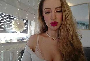 JulietteGlow Cam